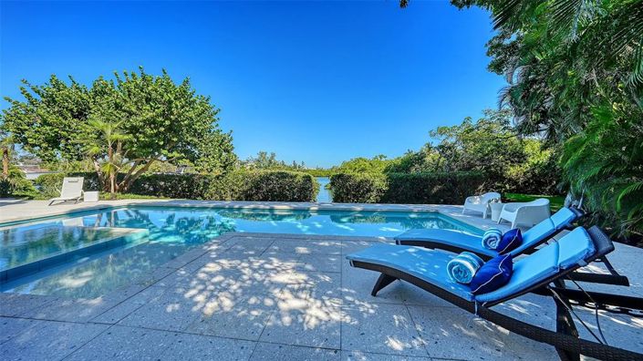 Image No.53-4 Bed Property for sale