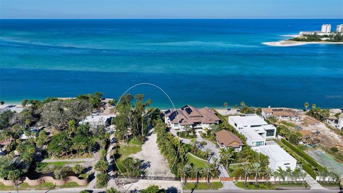 Image No.77-4 Bed Property for sale