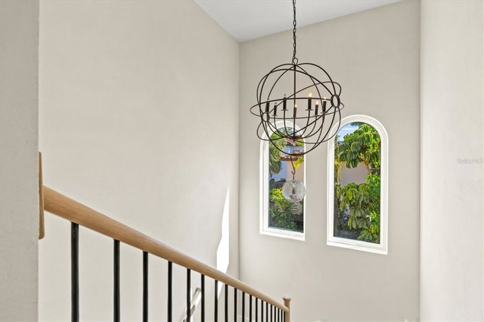 Image No.24-4 Bed Property for sale