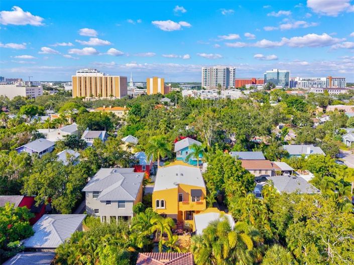 Image No.41-4 Bed Property for sale