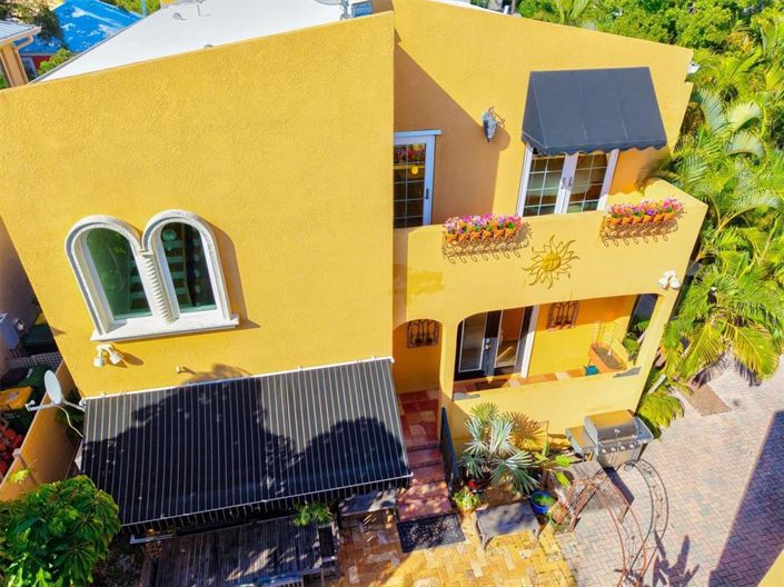 Image No.61-4 Bed Property for sale