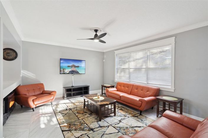 Image No.22-5 Bed Property for sale