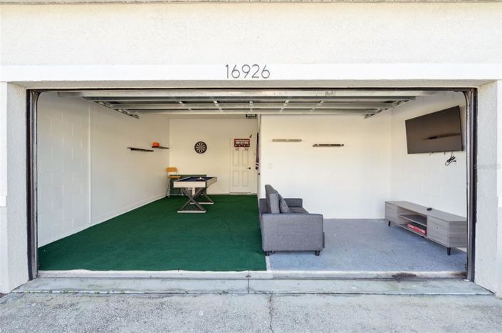 Image No.36-5 Bed Property for sale