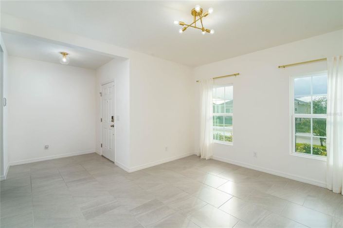 Image No.6-Propriété de 5 chambres à vendre à Davenport