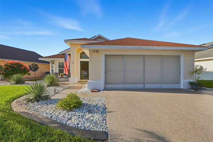 Image No.4-2 Bed Property for sale