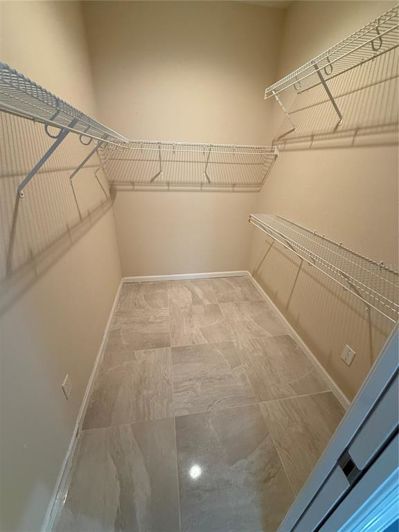 Image No.23-4 Bed Property for sale