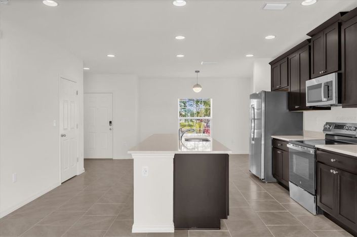 Image No.7-3 Bed Townhouse for sale