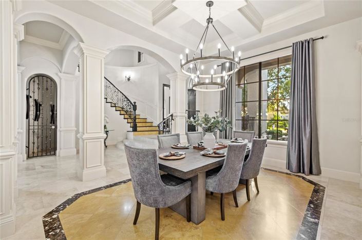 Image No.13-5 Bed Property for sale