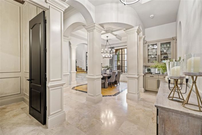 Image No.16-5 Bed Property for sale