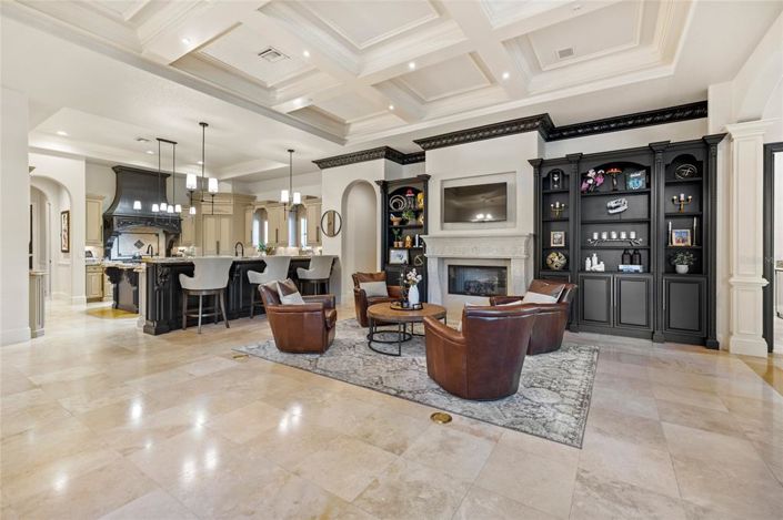 Image No.21-5 Bed Property for sale