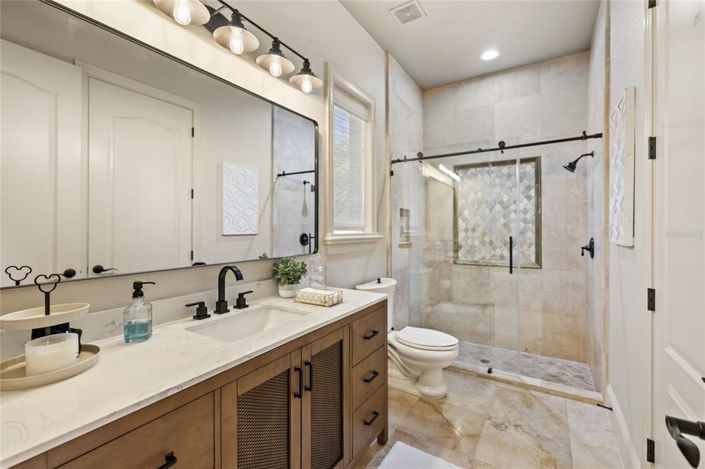 Image No.49-5 Bed Property for sale