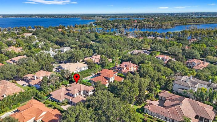 Image No.86-5 Bed Property for sale