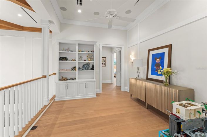 Image No.22-6 Bed Property for sale