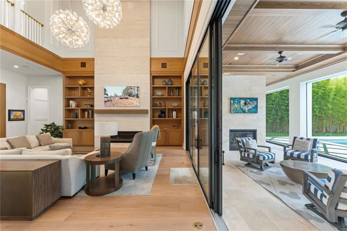 Image No.38-6 Bed Property for sale