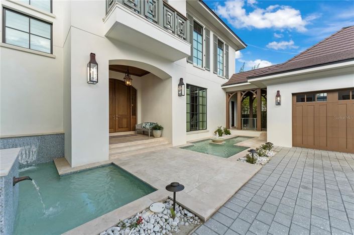 Image No.44-6 Bed Property for sale