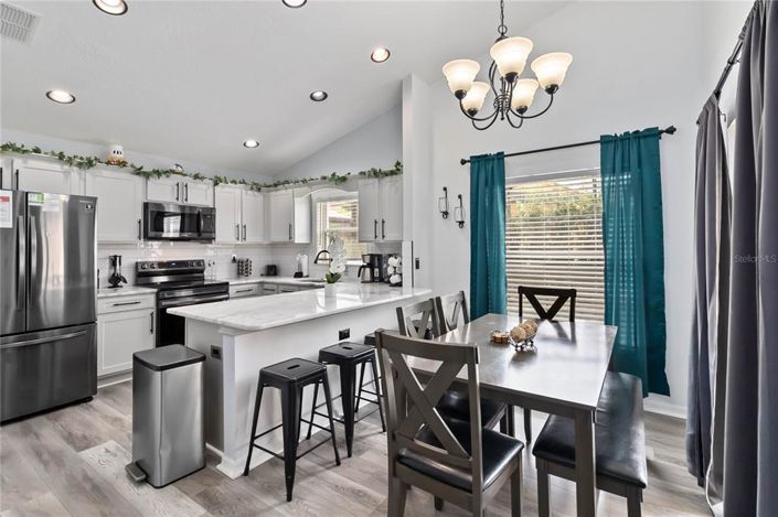 Image No.13-4 Bed Property for sale