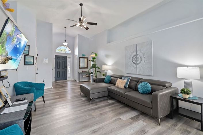 Image No.7-4 Bed Property for sale