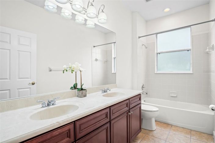 Image No.27-4 Bed Property for sale