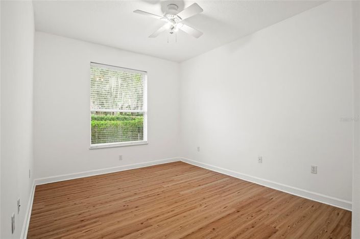 Image No.28-4 Bed Property for sale