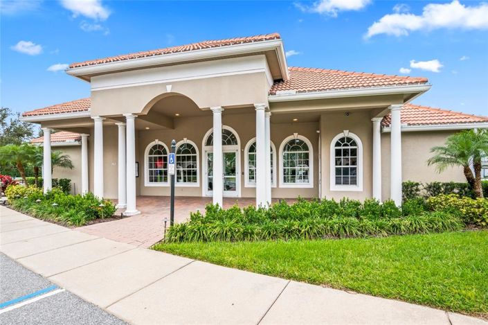 Image No.52-4 Bed Property for sale