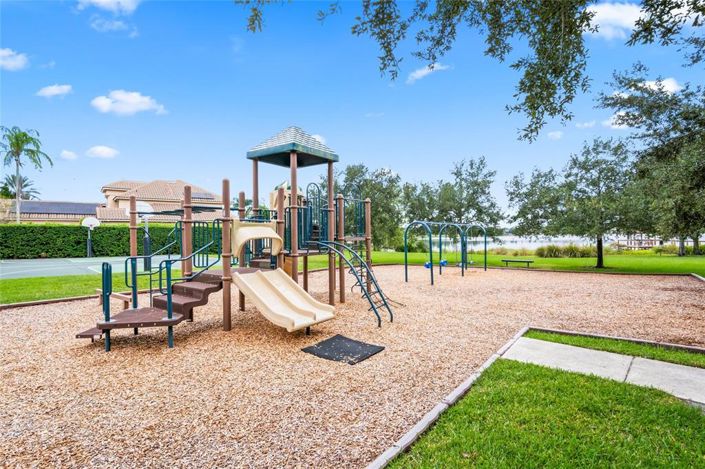 Image No.55-4 Bed Property for sale