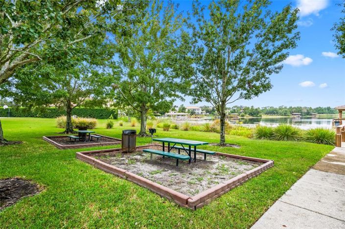 Image No.58-4 Bed Property for sale