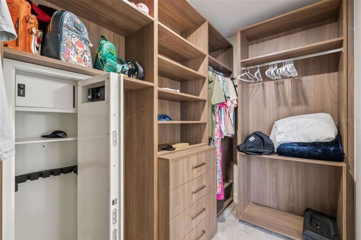 Image No.33-3 Bed Property for sale