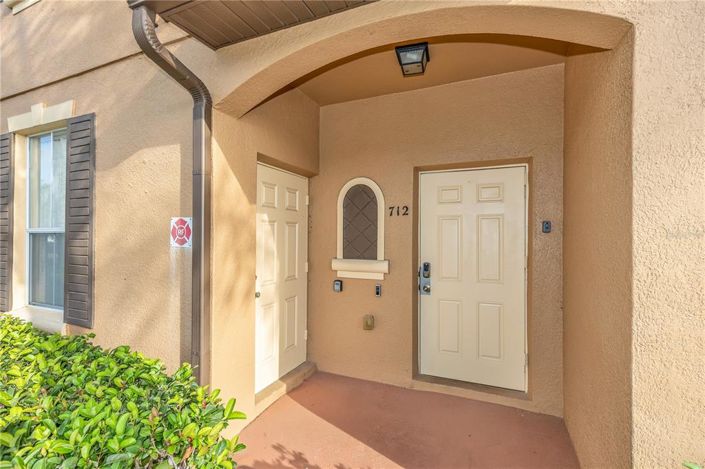 Image No.2-4 Bed Townhouse for sale