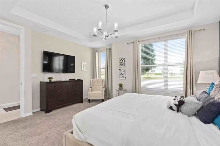 Image No.14-5 Bed Townhouse for sale