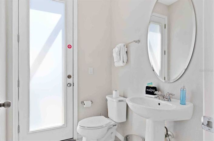 Image No.19-5 Bed Townhouse for sale