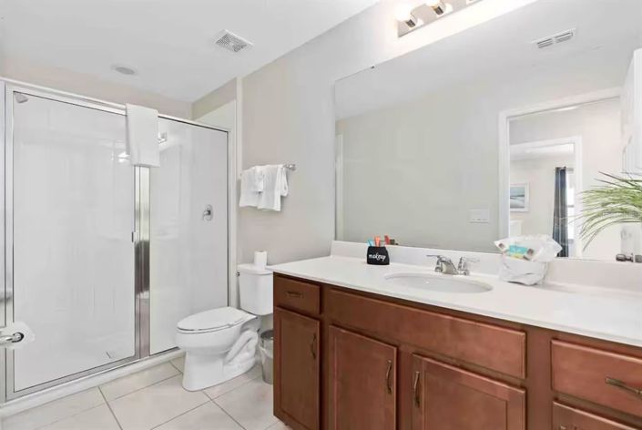 Image No.23-5 Bed Townhouse for sale