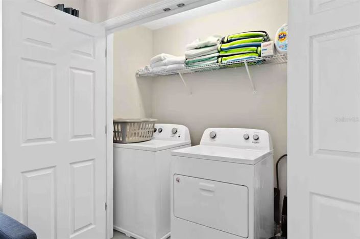 Image No.28-5 Bed Townhouse for sale