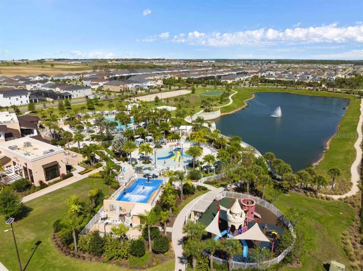 Image No.32-5 Bed Townhouse for sale