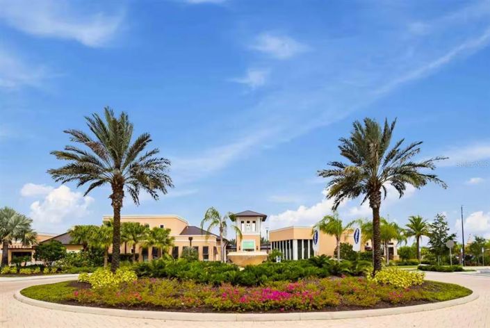 Image No.41-5 Bed Townhouse for sale