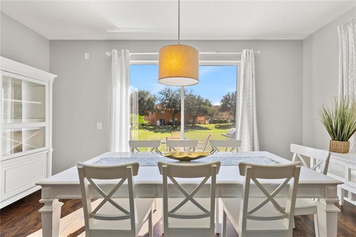 Image No.18-3 Bed Townhouse for sale