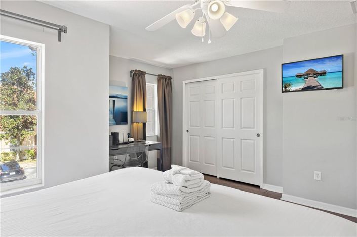 Image No.29-3 Bed Townhouse for sale