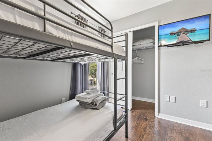 Image No.32-3 Bed Townhouse for sale