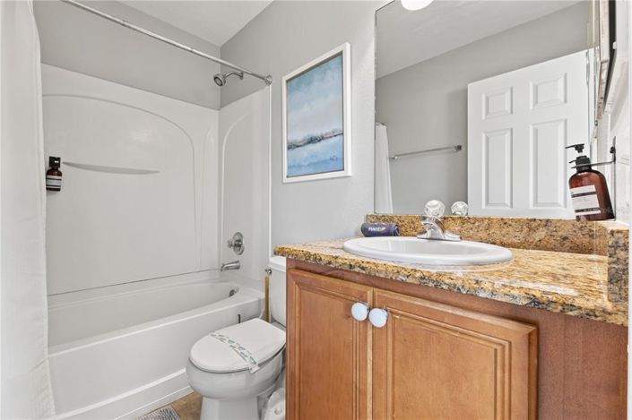 Image No.37-3 Bed Townhouse for sale