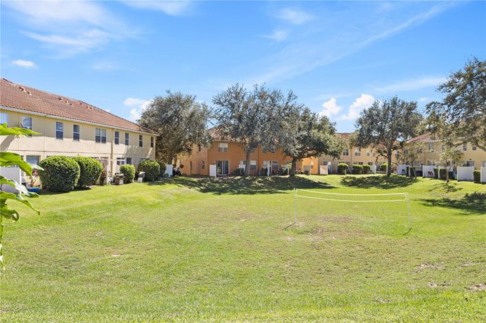 Image No.40-3 Bed Townhouse for sale