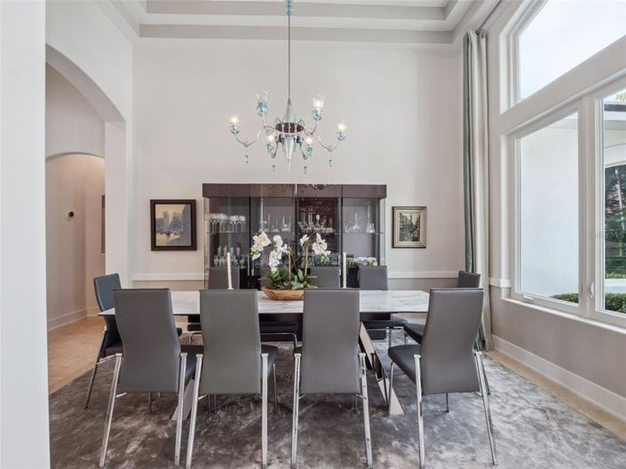 Image No.37-6 Bed Property for sale