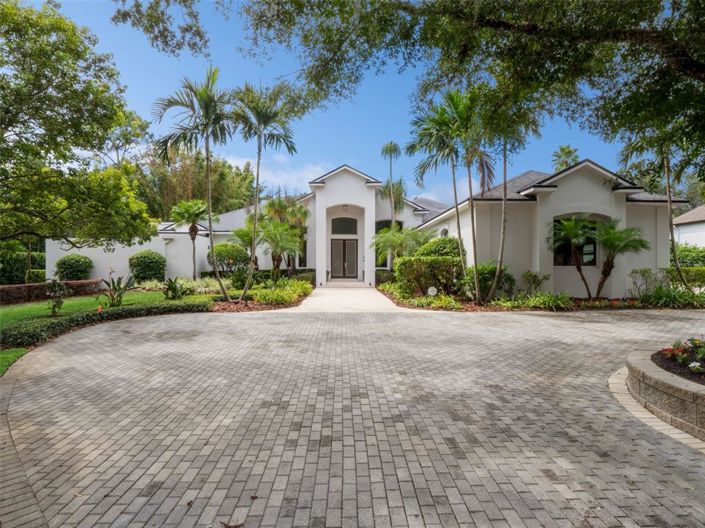 Image No.53-6 Bed Property for sale