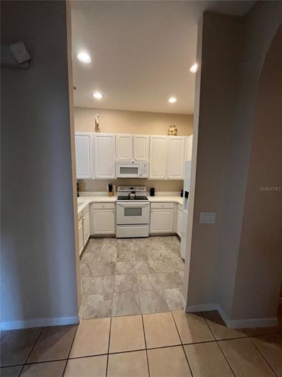 Image No.8-3 Bed Property for sale