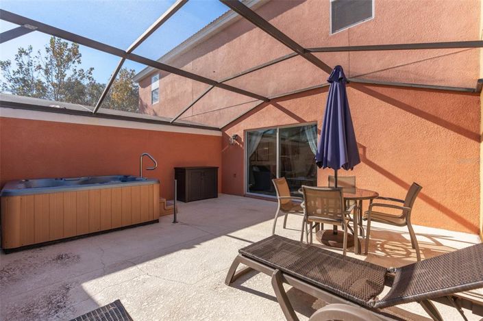 Image No.21-2 Bed Townhouse for sale