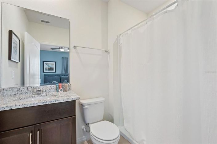 Image No.26-6 Bed Property for sale