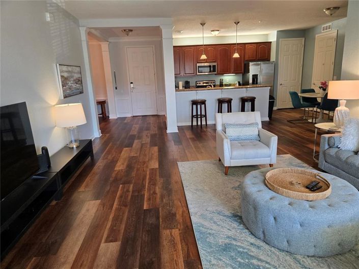 Image No.13-3 Bed Property for sale