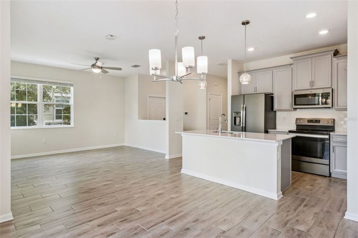 Image No.11-3 Bed Townhouse for sale