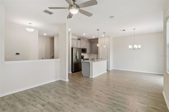 Image No.7-3 Bed Townhouse for sale