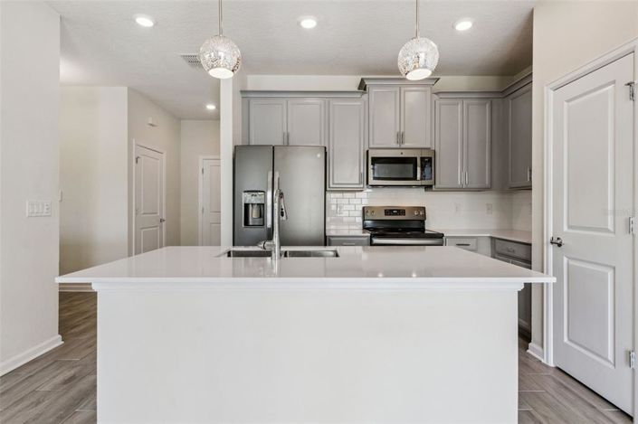 Image No.9-3 Bed Townhouse for sale