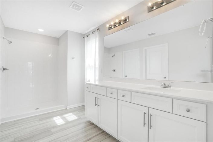 Image No.13-Propriété de 4 chambres à vendre à Haines City