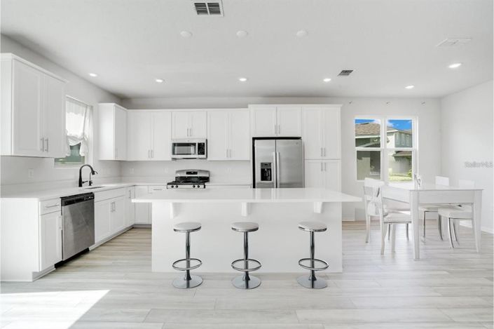 Image No.4-Propriété de 4 chambres à vendre à Haines City